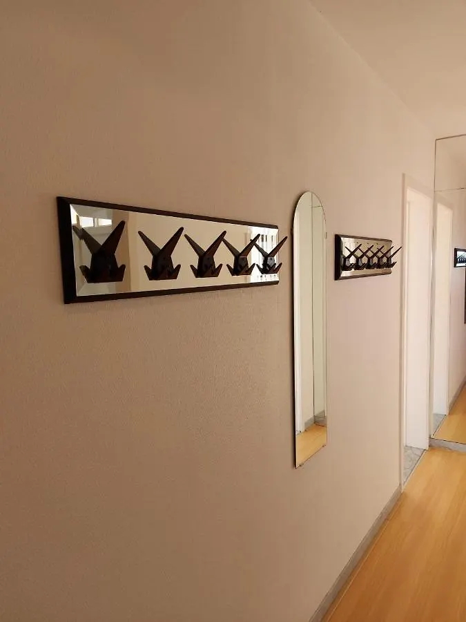 アパート Appartement 304 Met 3 Slaapkamers Frontaal Zeezicht ミデルケルケ