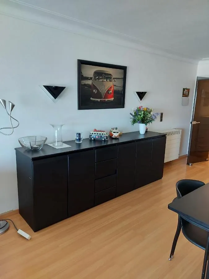アパート Appartement 304 Met 3 Slaapkamers Frontaal Zeezicht ミデルケルケ