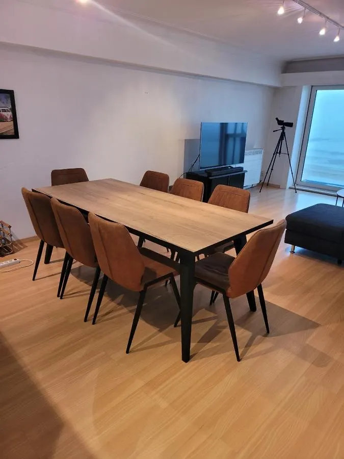 Appartement 304 Met 3 Slaapkamers Frontaal Zeezicht ミデルケルケ ベルギー